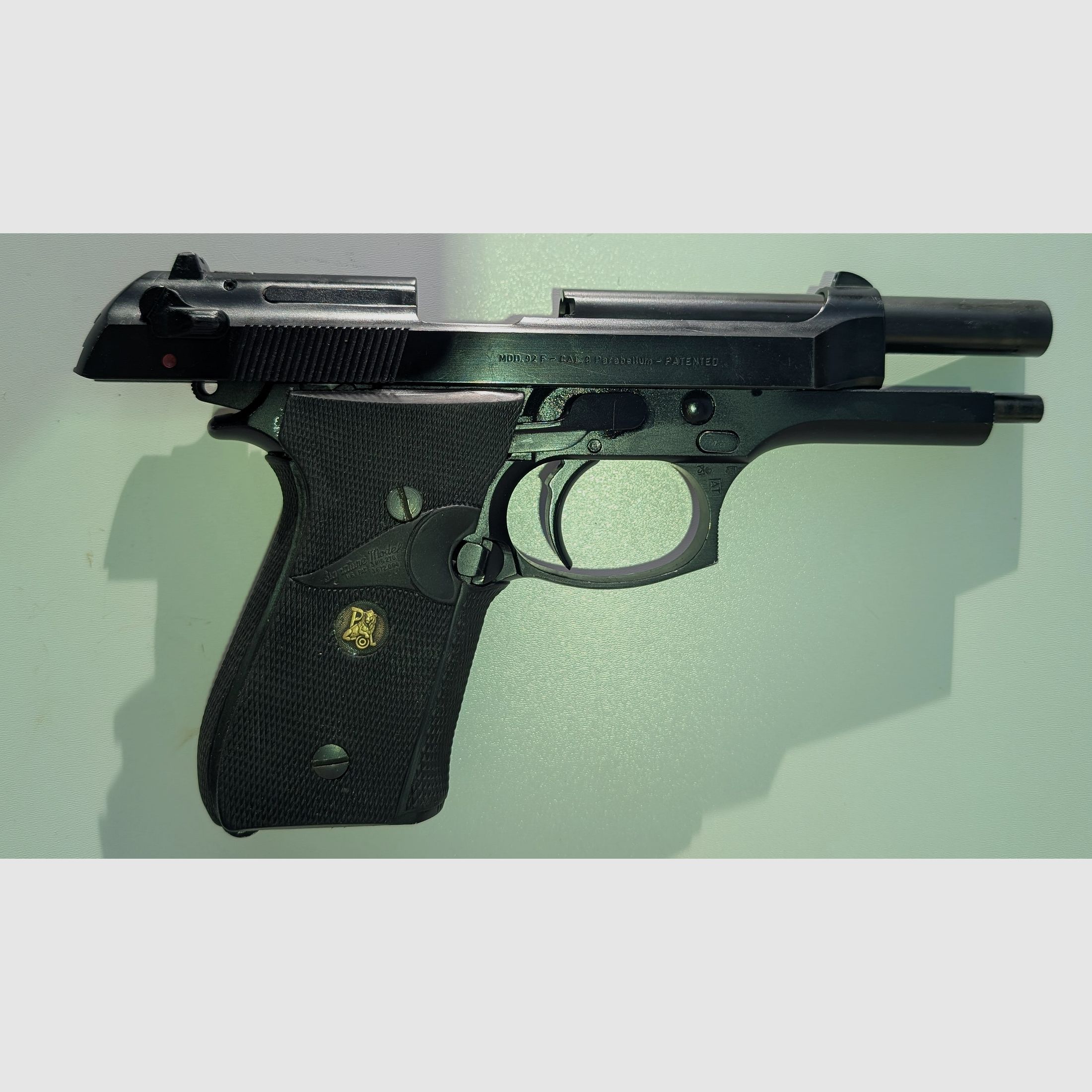 Beretta 92F 9mm Luger
