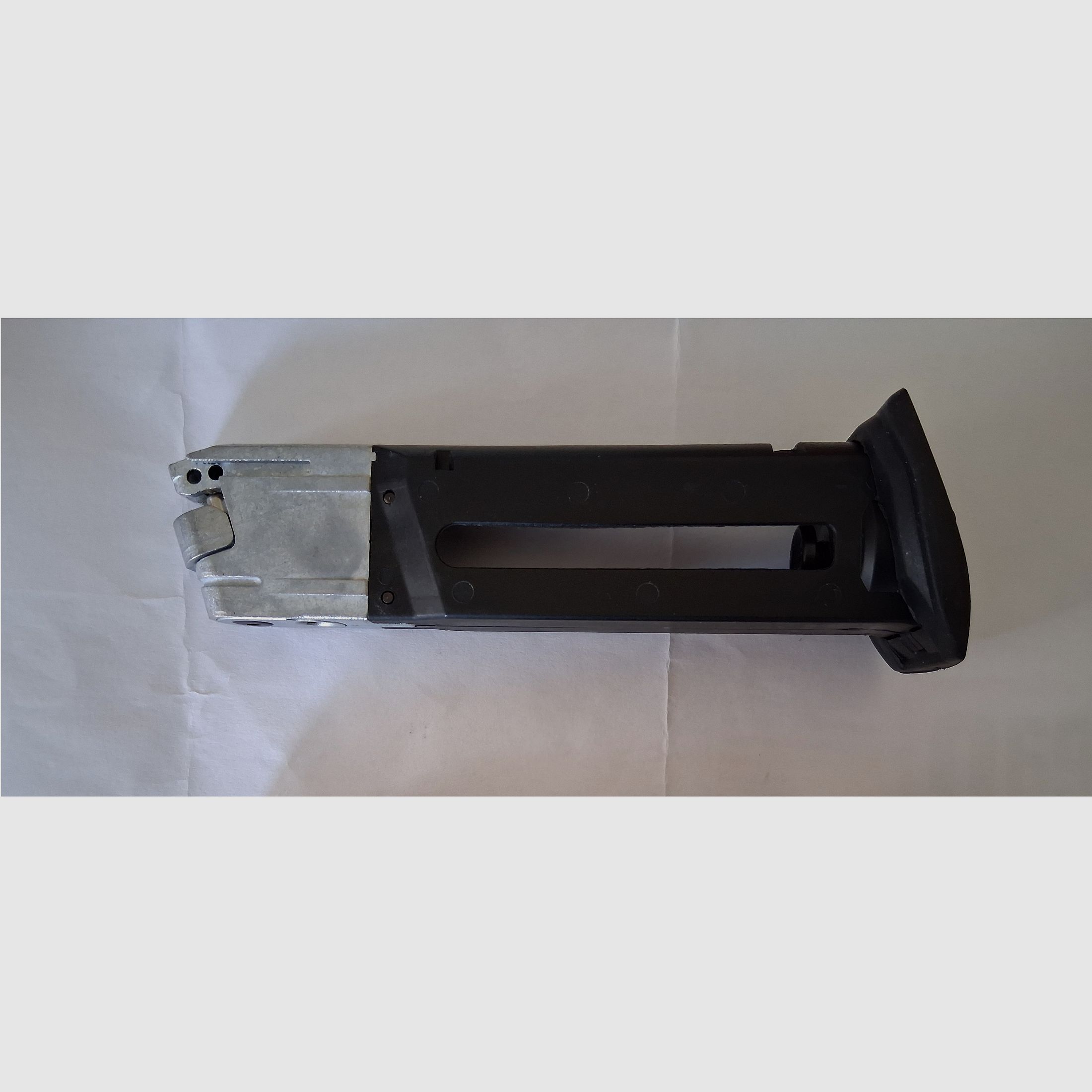 Magazine voor CO2 Pistool (Umarex) Elite Force Race Gun Kal. 4,5 mm Stalen BB, (als nieuw)