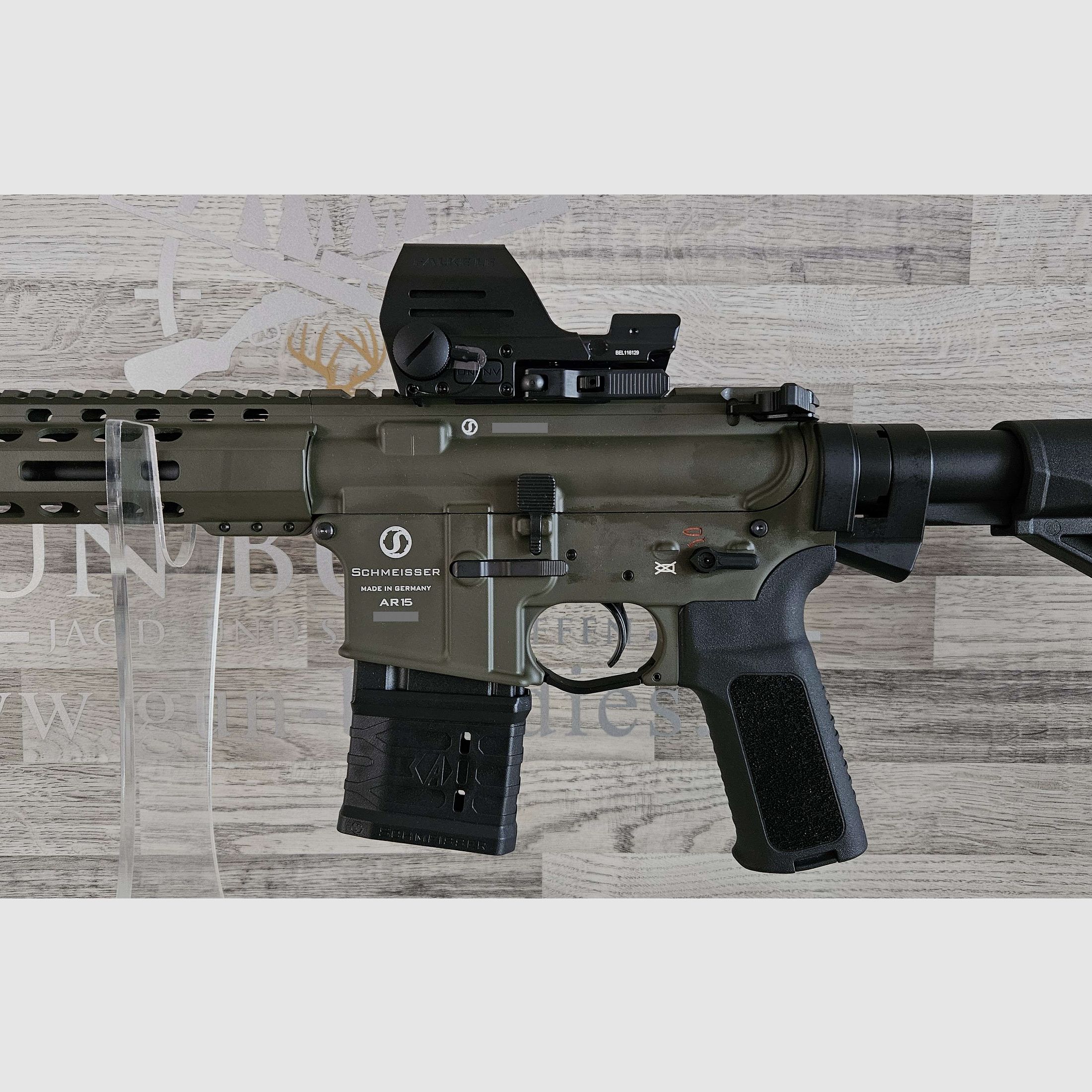 Schmeisser AR-15 M4FL OD Green 14,5" Cal. .223Rem. - Ensemble complet - frais de port gratuits ! - Nouveauté du commerce spécialisé