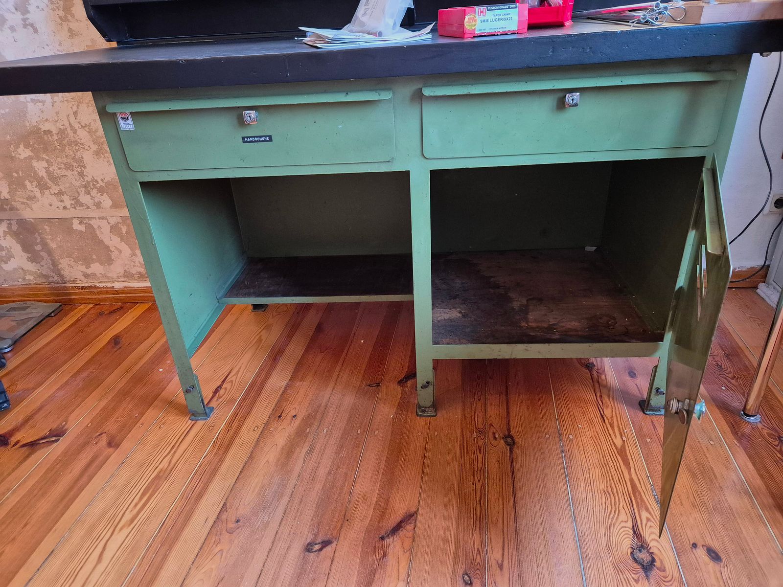 Hornady 5-Station Wiederladepresse Komplettset + massiver Tisch & Zubehör