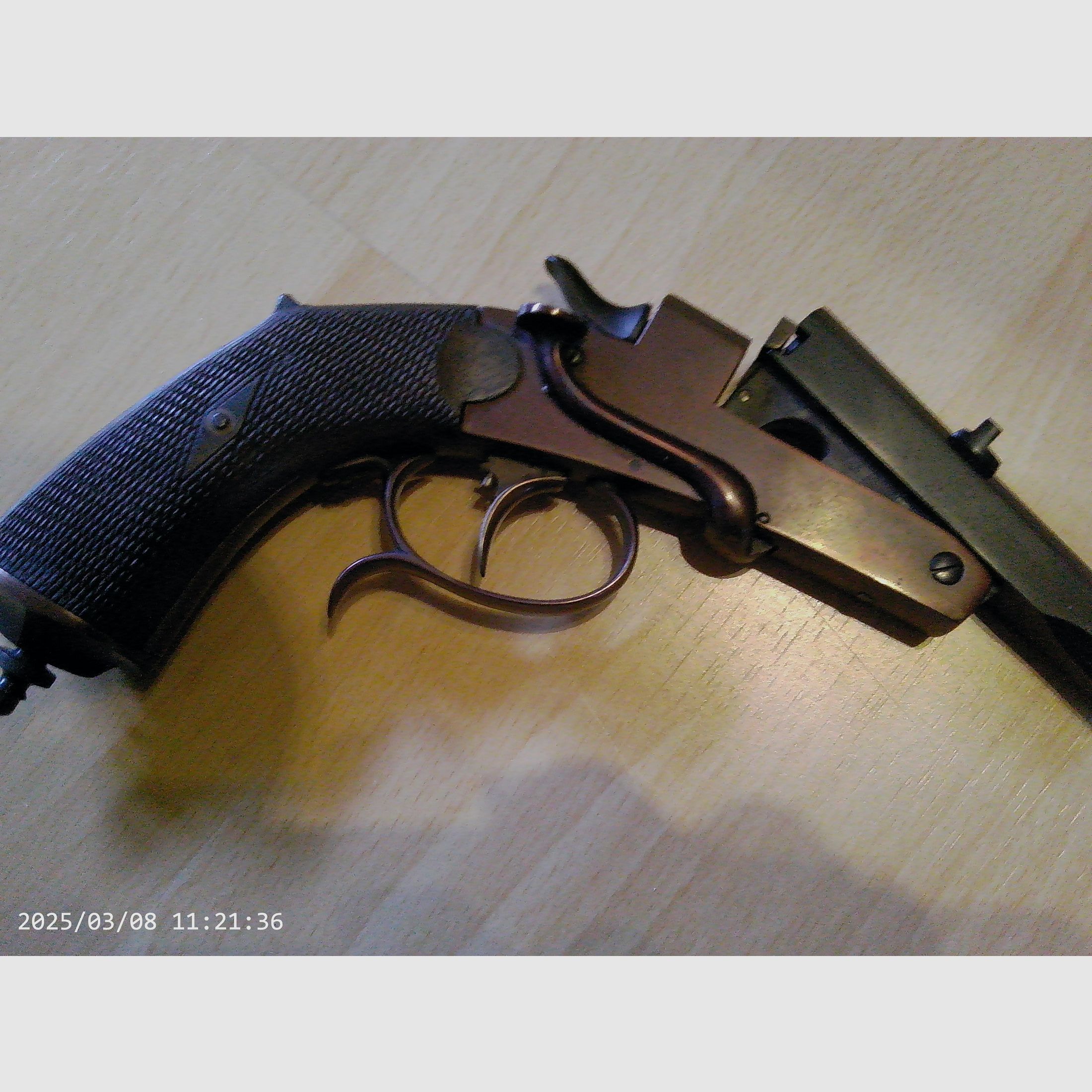 Tesching  / Kurzwaffe
