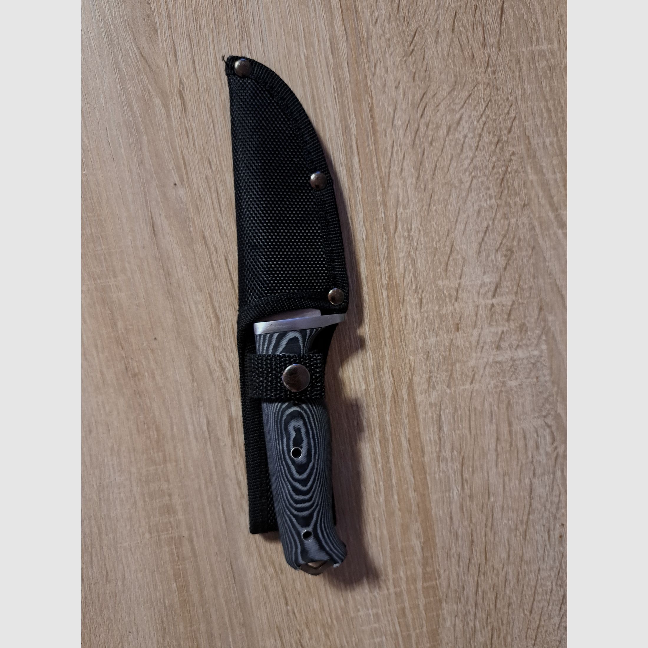 White Fox Outdoormesser / Jagdmesser