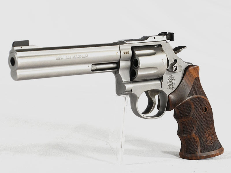 Smith & Wesson 686 Target Champion