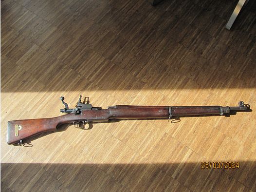 Seltene Enfield P14 Mark 1*  Remington .303 british -- gestempelt RE * ProdNr 9378x --  guter Gesamtzustand -- 699,- 