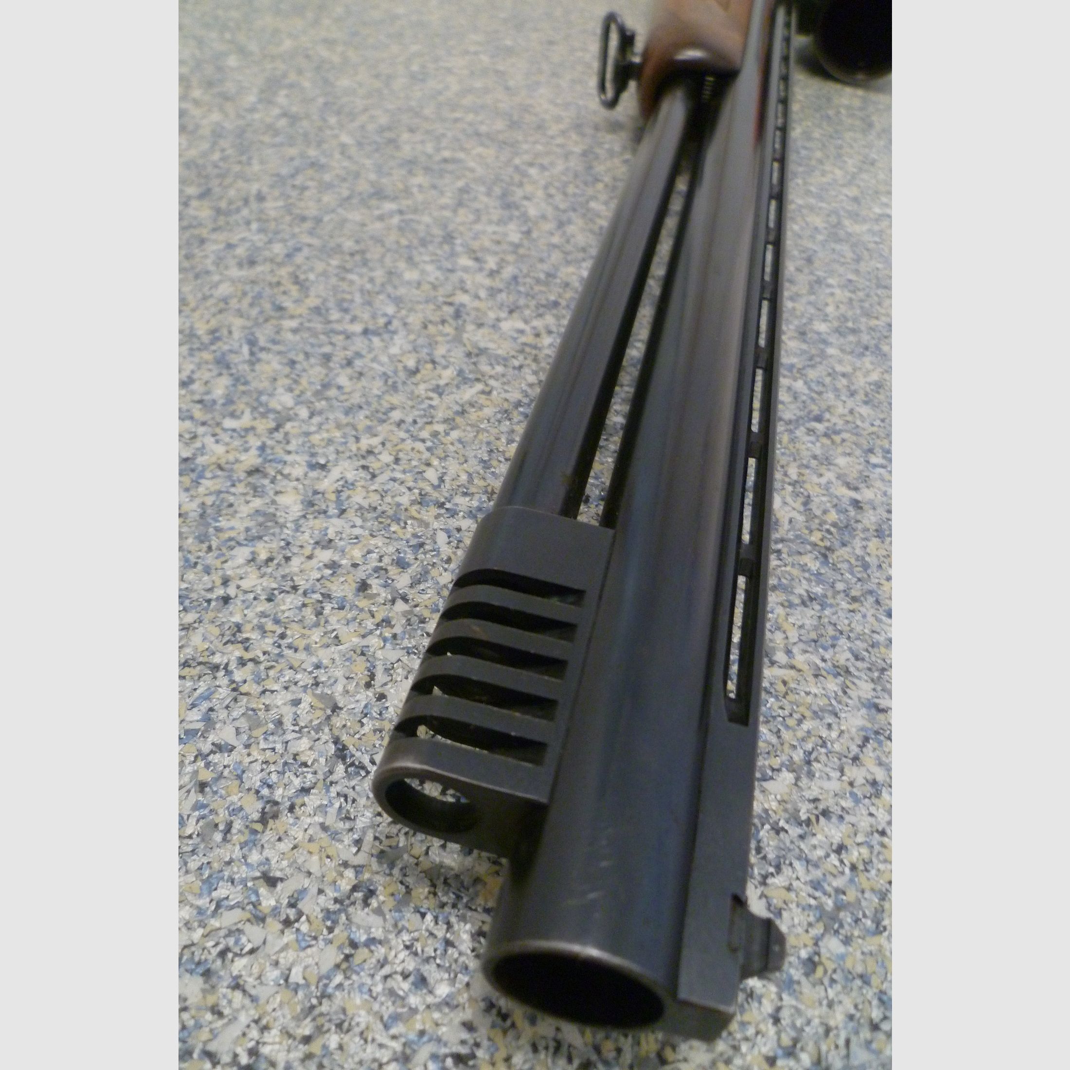 Fusil à deux coups Tikka 12/70 et .222 Rem.