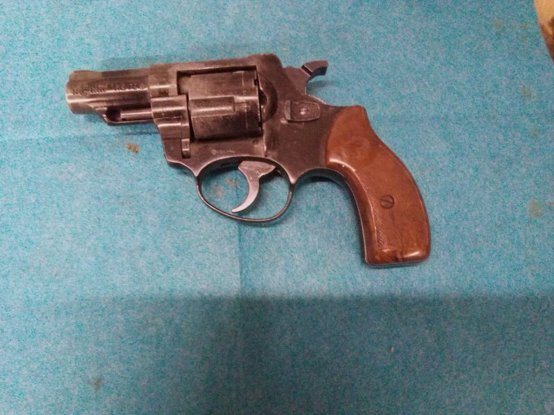 Biete einen Revolver Modell RG79.röhm.kaliber 9mm./380