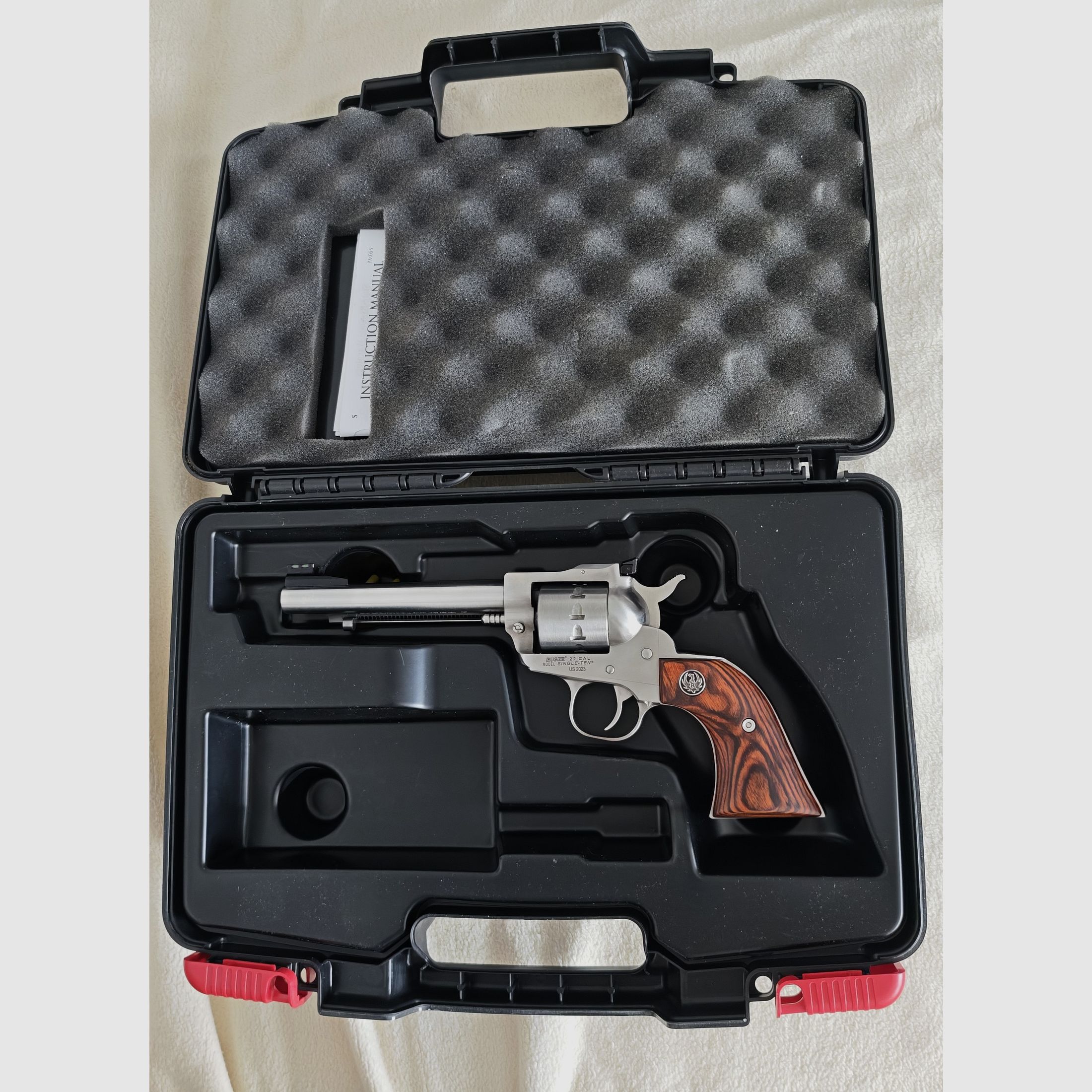 Beautiful small caliber single action revolver RUGER Single-Ten