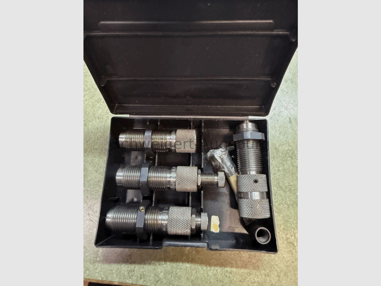 Zestaw matryc LYMAN 4 .44 Mag / .44 Spec RN SWC w tym uchwyt na łuski X-7