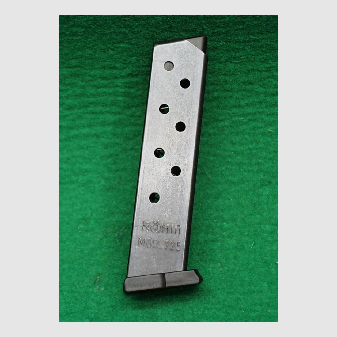 Röhm magazine model 725 9mm P.A.K.