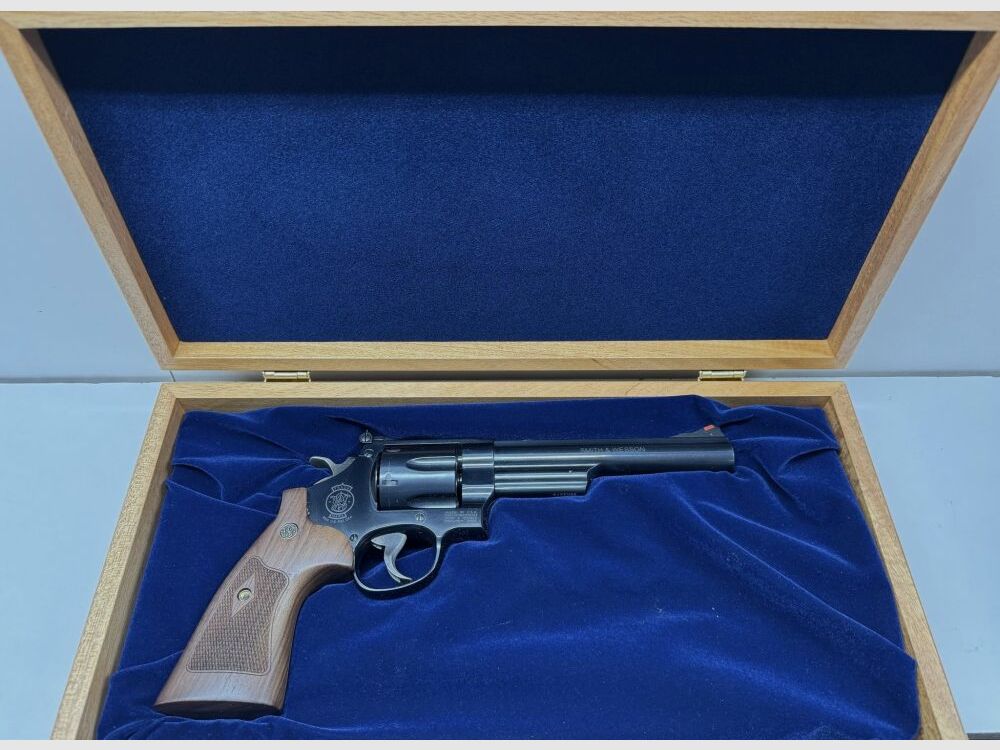 Smith & Wesson | S&W Mod. 29, 6 1/2" | Classics Series / blued | "DirtyHarry" - Weapons Friedrichs