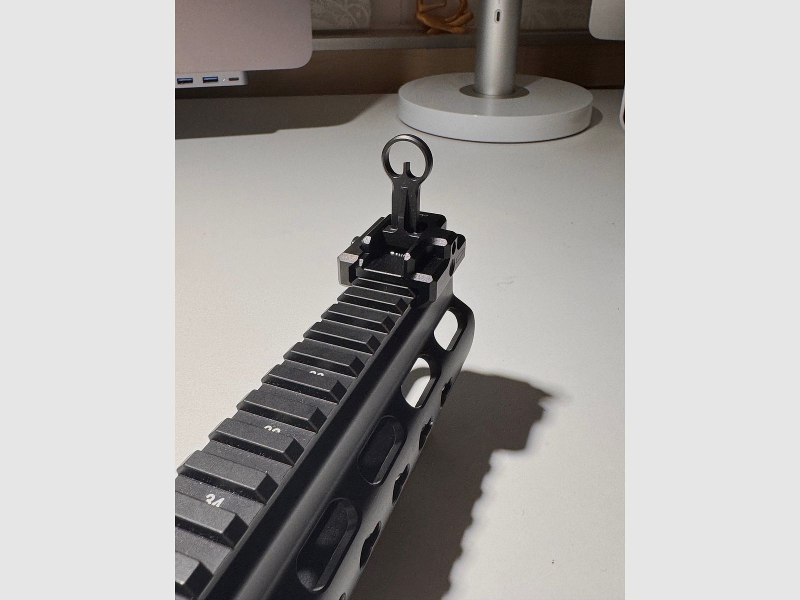 Heckler & Koch HK417 / MR308 Slim Line garde-main avec interfaces HKey