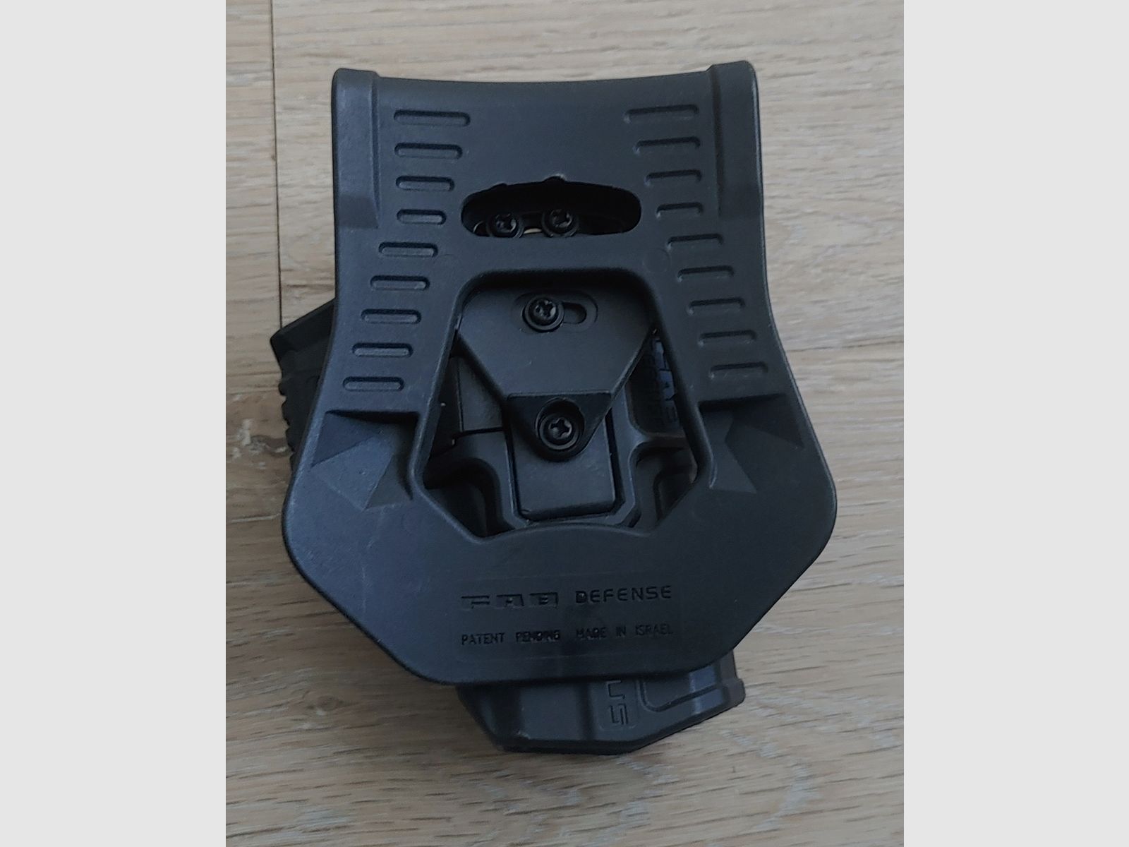 FAB Defence Glock 17 Holster dla leworęcznych w kolorze czarnym