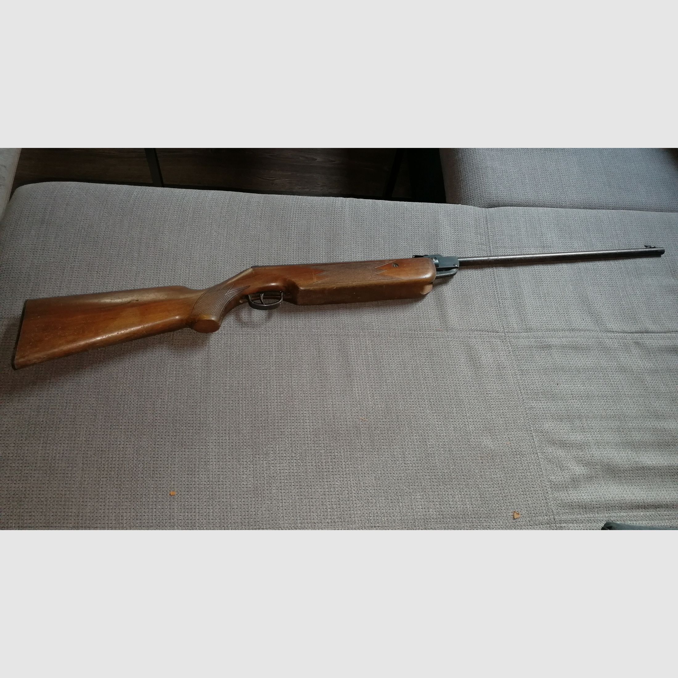 Incienso HW 100 T FSB con bomba de aire comprimido M 220 con mira telescópica, silenciador y accesorios (ver fotos) + 2 rifles de aire más antiguos como regalo