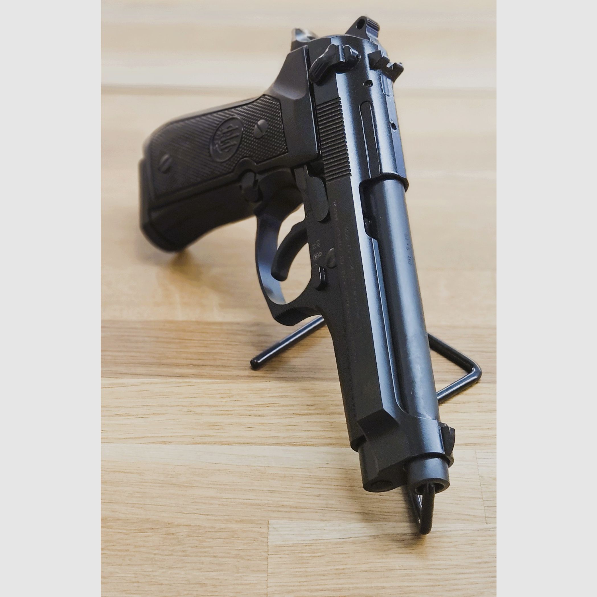 Beretta – pistol / 92 FS / 9mm / used, image 3 of 3
