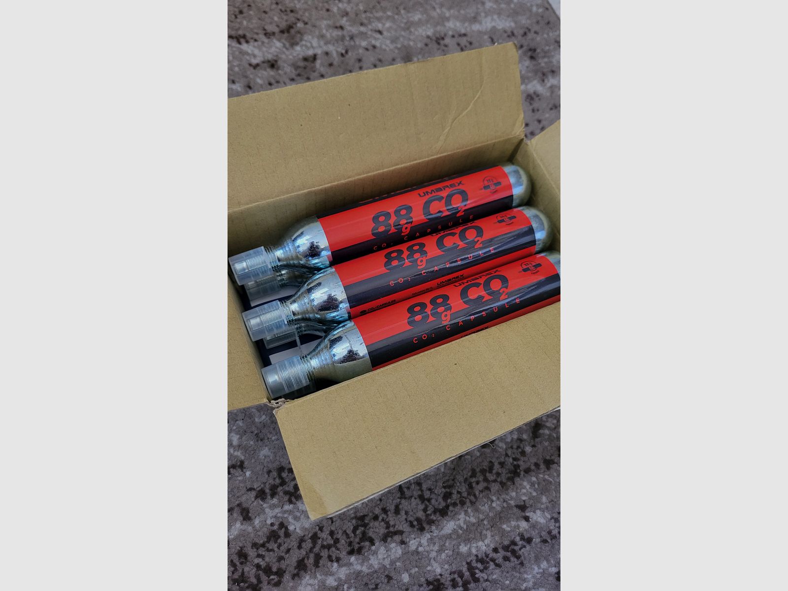 UMAREX  CO2 Kapseln / Kartuschen 88g,  6 Stück