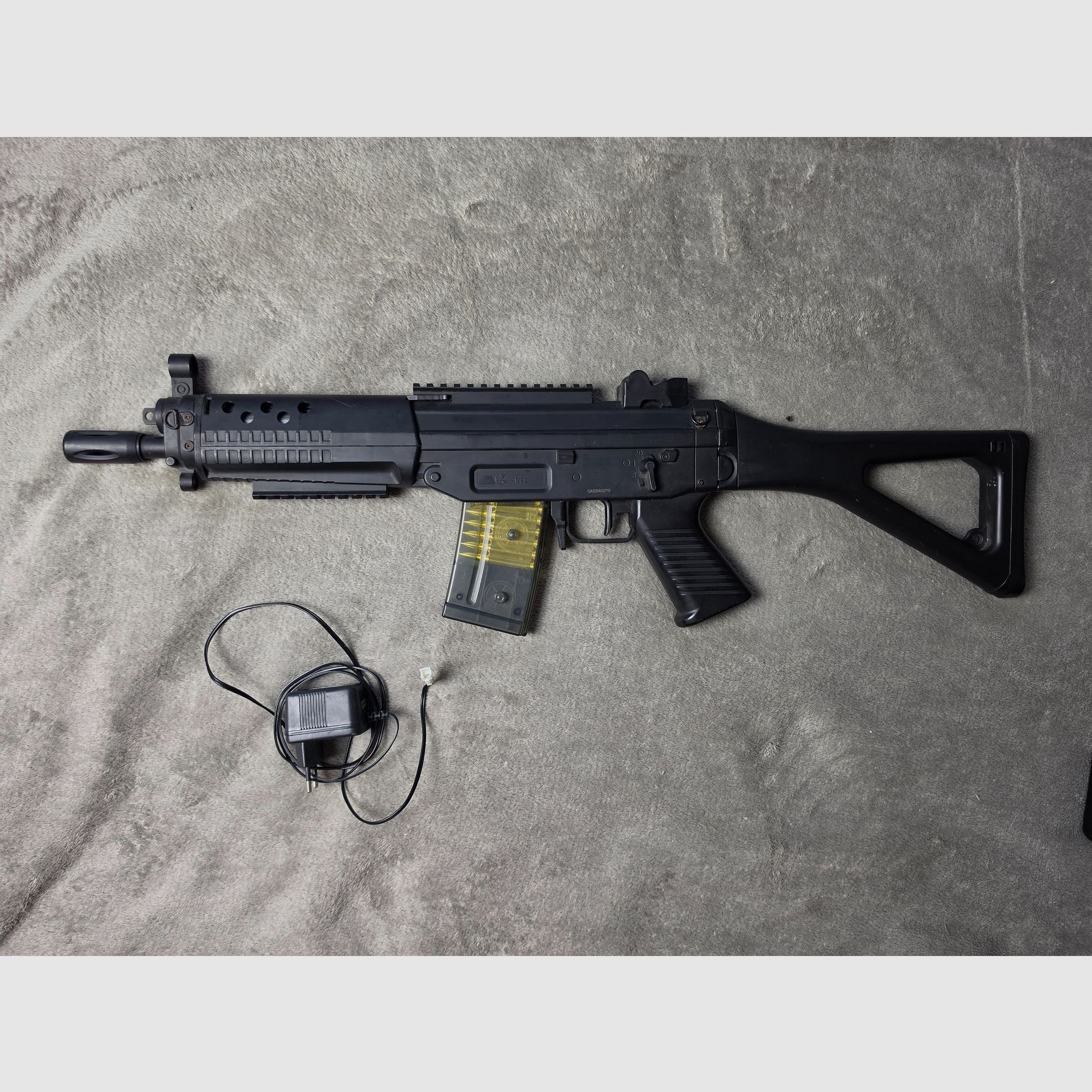 Umarex Combat Zone RS2 Softair rifle AEG (<0.5 Joule) complete set, imagen 1 de 11