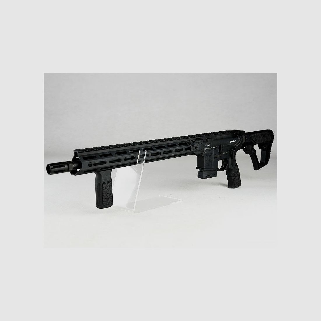 Daniel Defense	 M4 V7