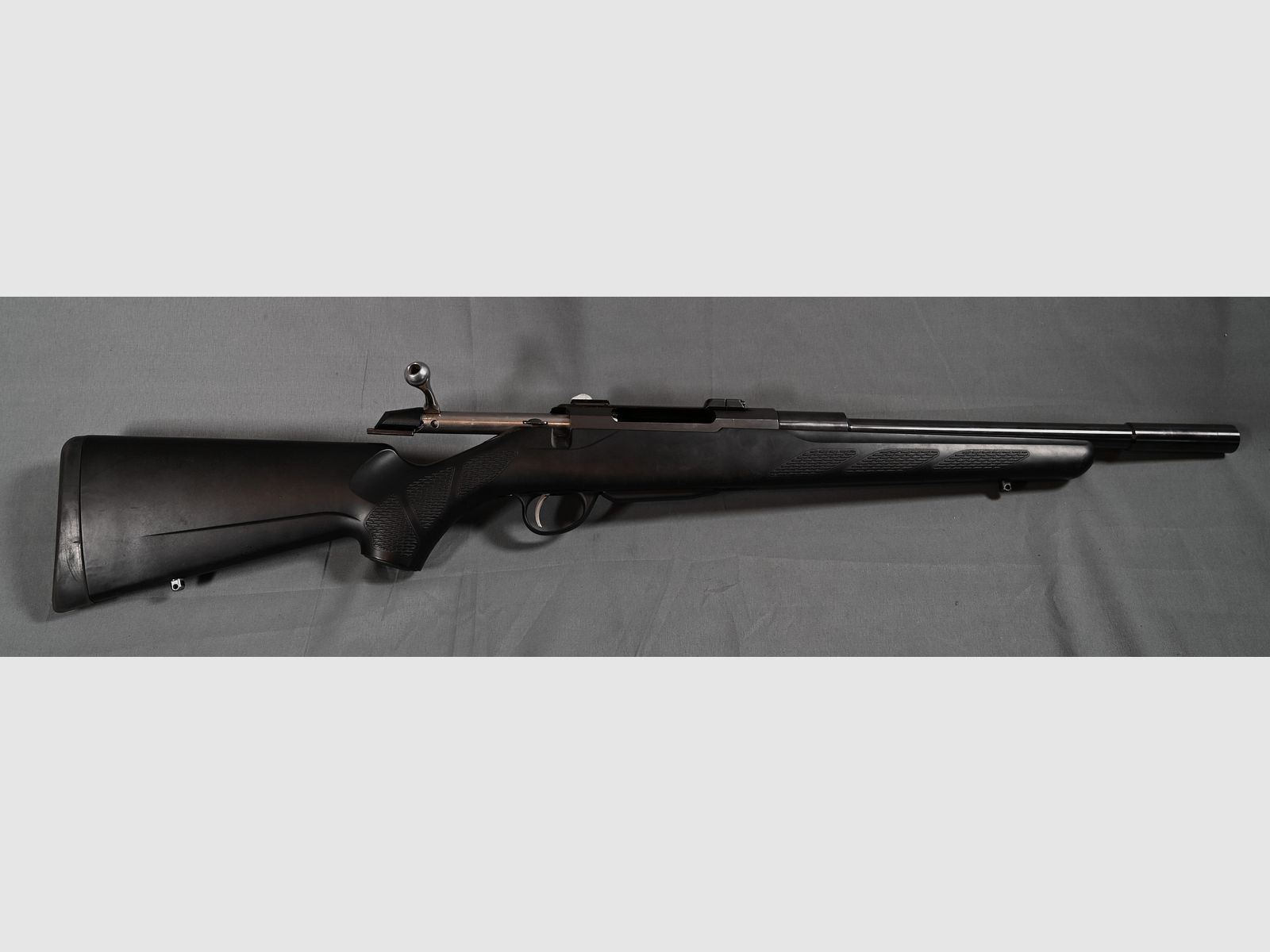 Tikka T3 Sonderwaffe Unterschall .300 BLK AAC Blackout, Kurz, Mündungsgewinde