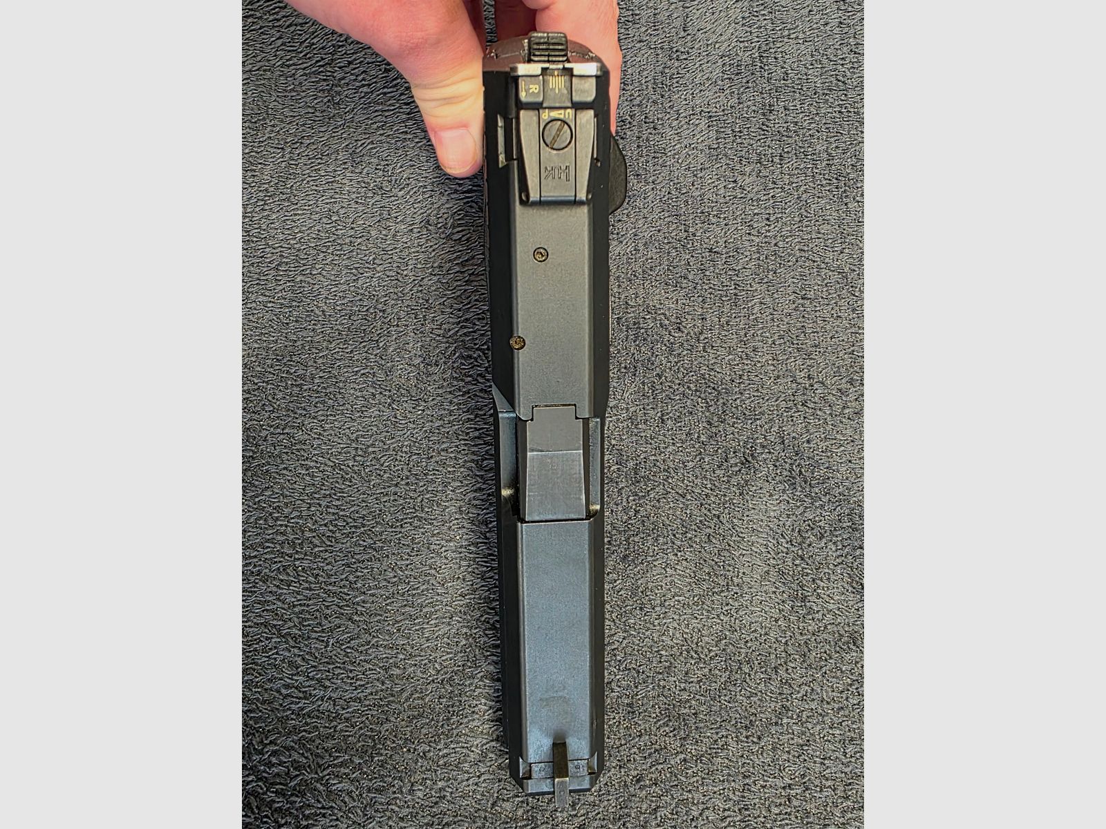 Heckler & Koch USP , 9mm