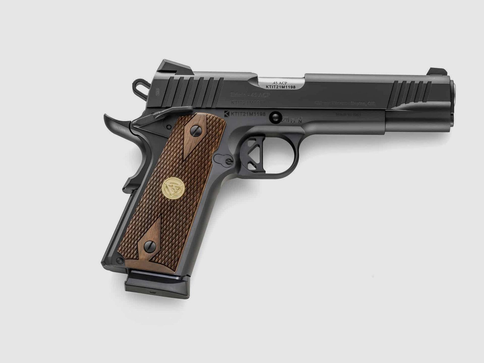 CHIAPPA 1911 Supérieur Noir 5″ | .45 ACP