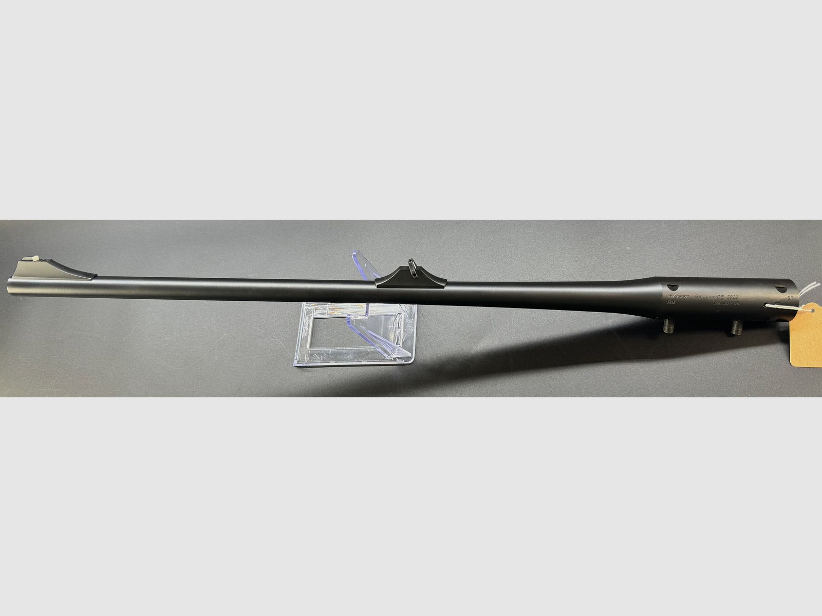 Blaser R8 Lauf Kaliber: .30-06Spring (Standard-Ausführung) mit offene Visierung mit Magazineinsatz