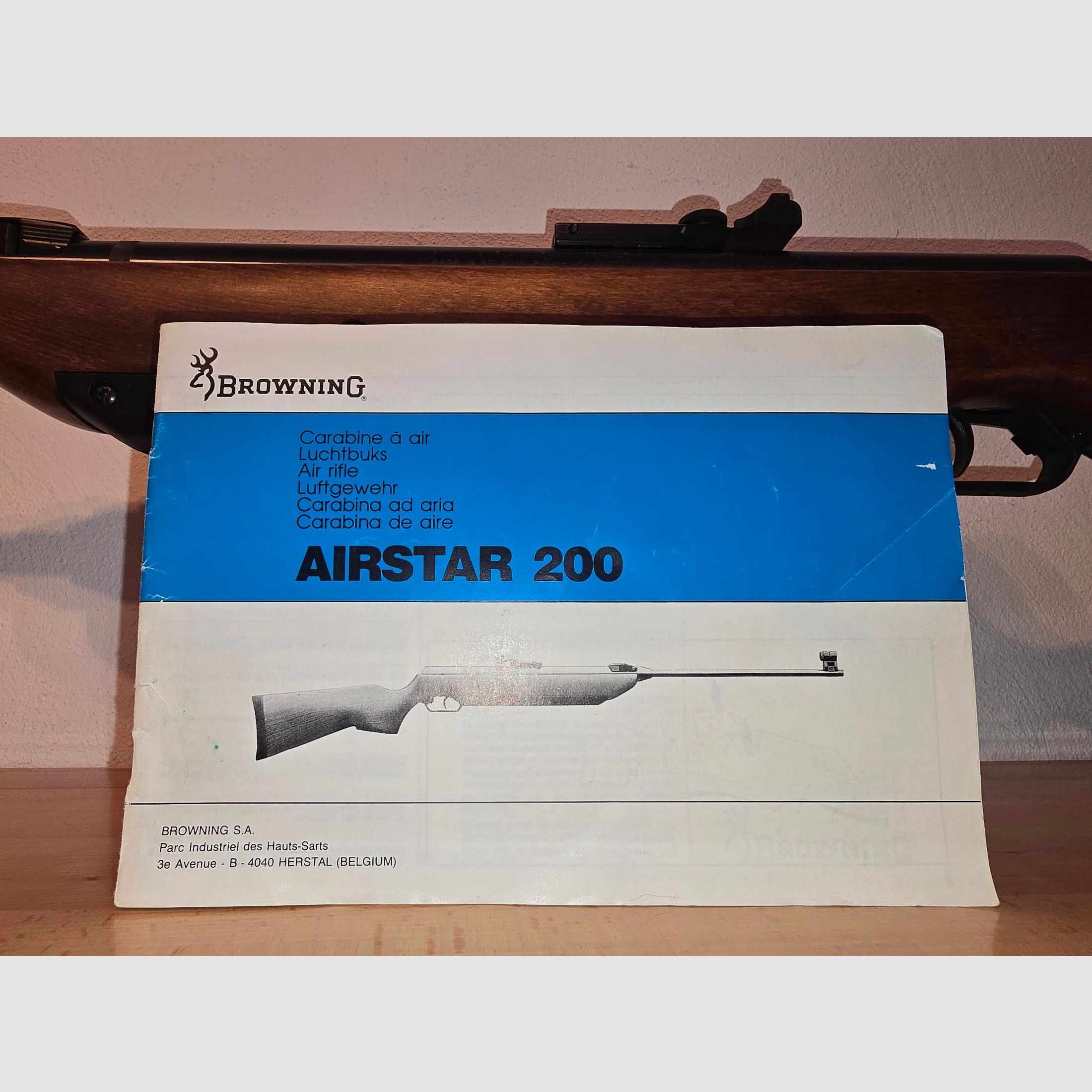 Luftgewehr Browning Airstar 200 mit offener Visierung im Kaliber 4,5 mm ( Starrlauf / Federdruck mit elektrischem Spannvorgang )