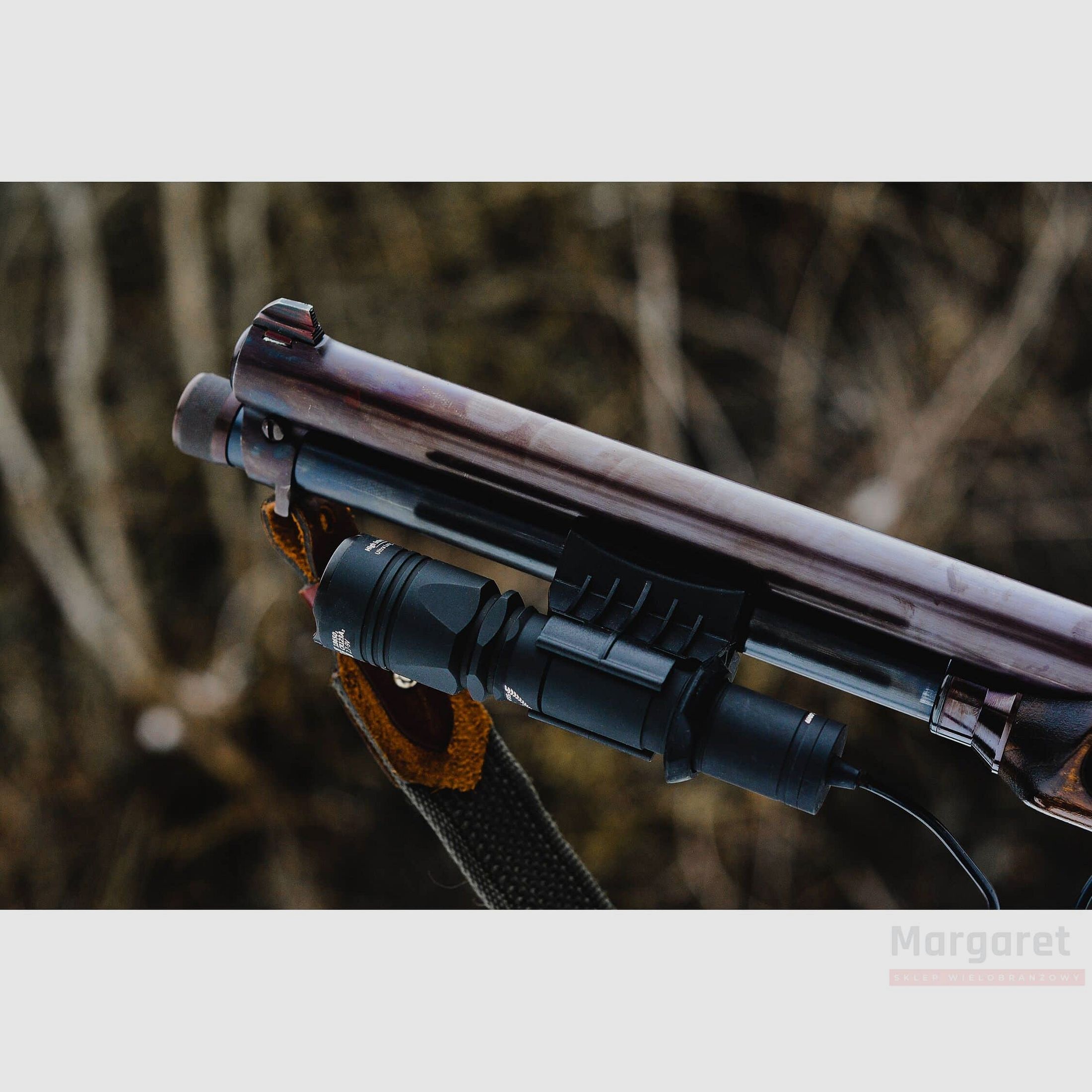 Latarka taktyczna Armytek Dobermann (czerwone światło), zdjęcie 8 z 16