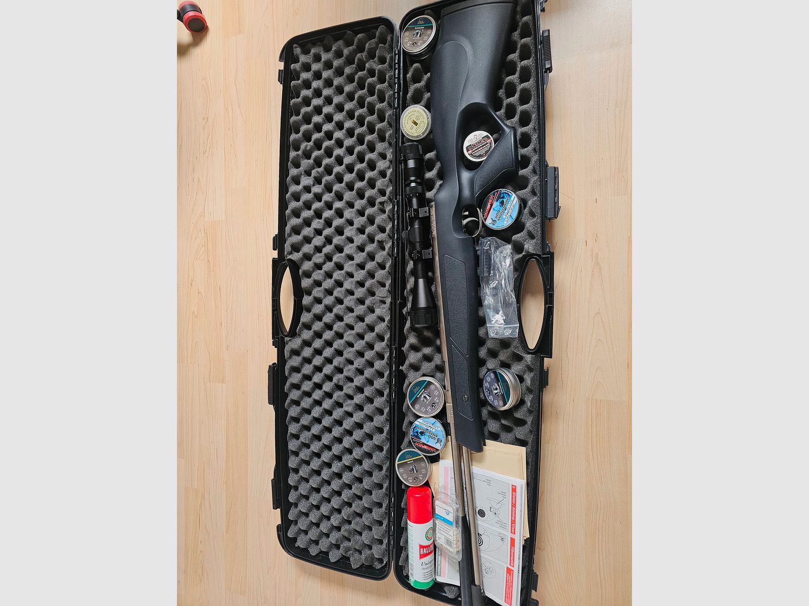 Weihrauch HW 97 K Black line mit Zubehör 