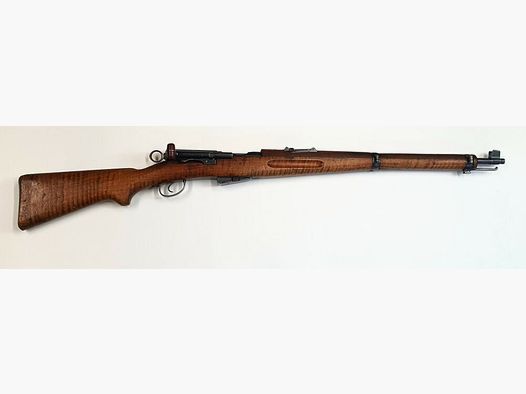 Fabryka broni Bern karabina powtarzalna Fabryka broni Bern Szwajcarski K11 Kaliber 7,5x55 Szwajcarski całkowicie zgodny z numerem