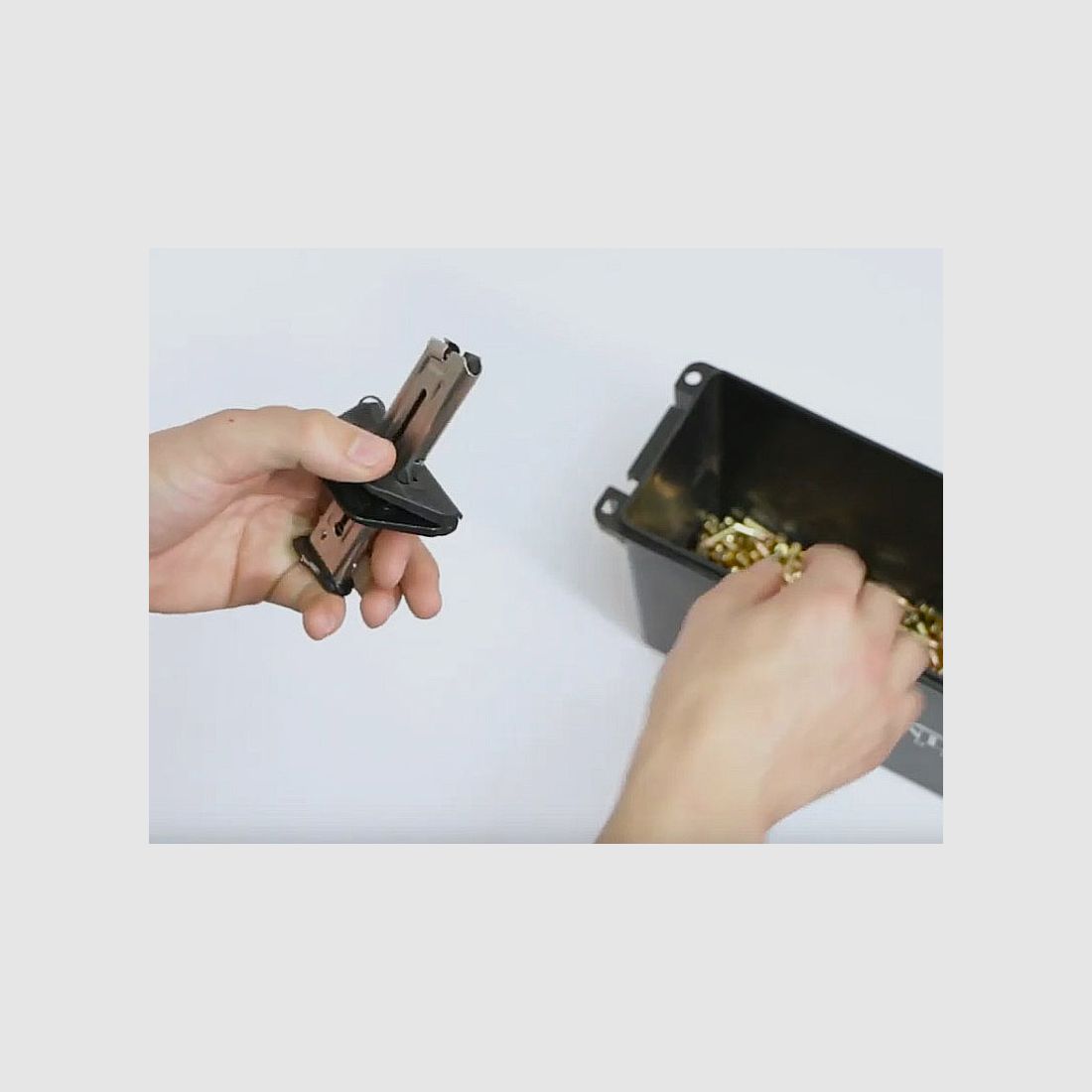 Set de ayuda para cargar cargadores MAGLULA para cargadores .22 LR, X10 y V10