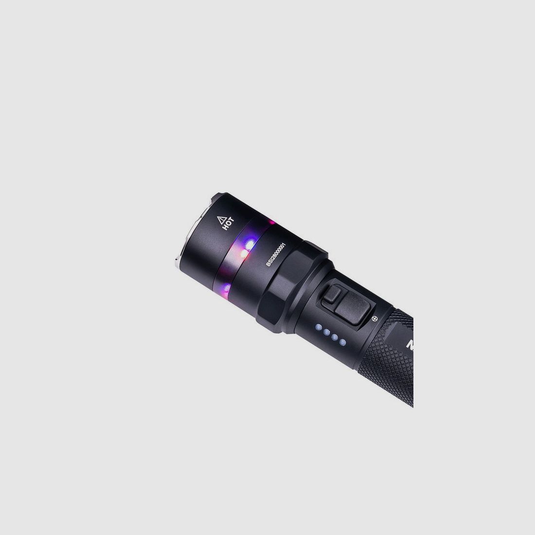 NEXTORCH P84 - LED FLASHLIGHT - 3000 LUMENS - WARNING LIGHT - GLASS BREAKER