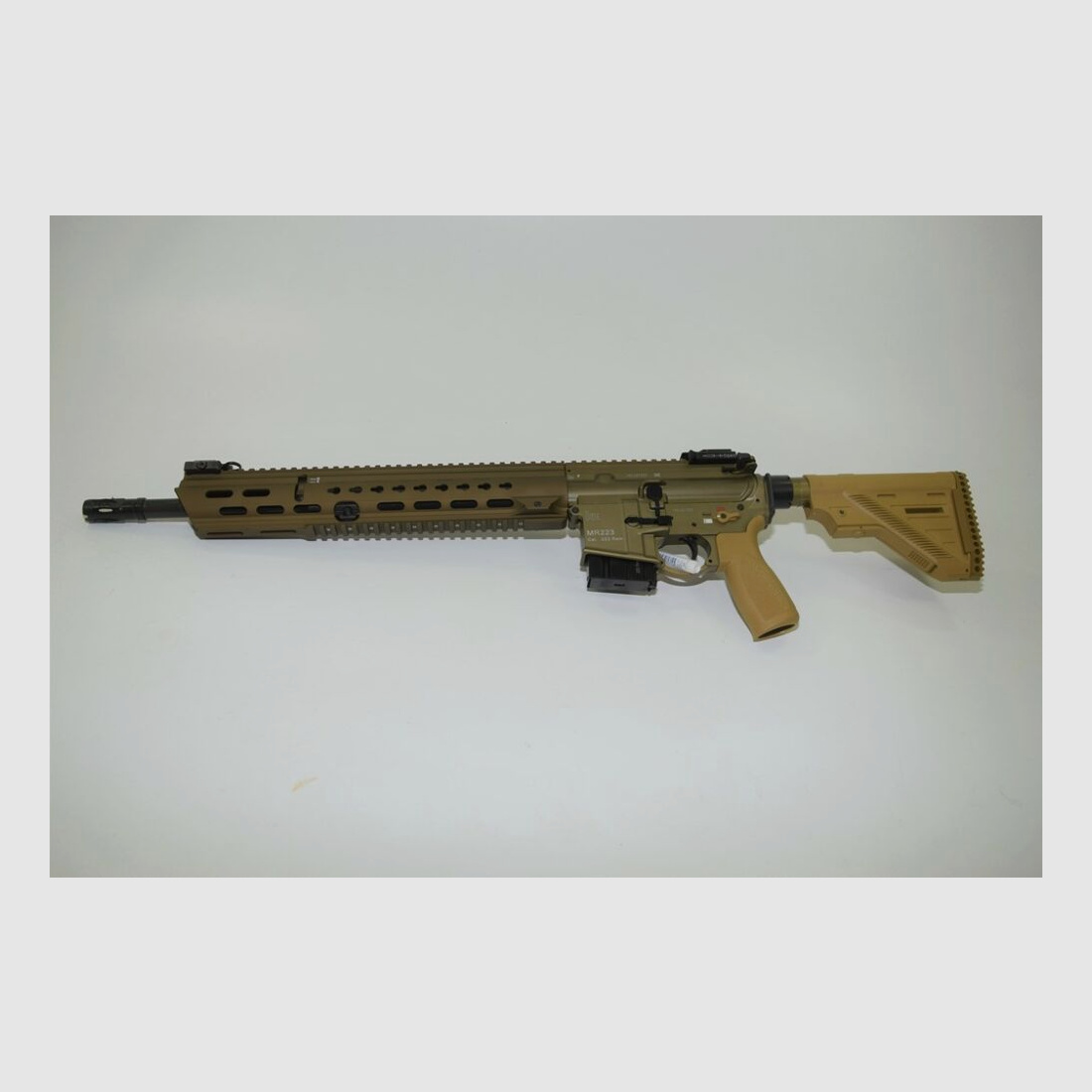 Heckler & Koch MR 223 long slimline handguard - sand ral 8000