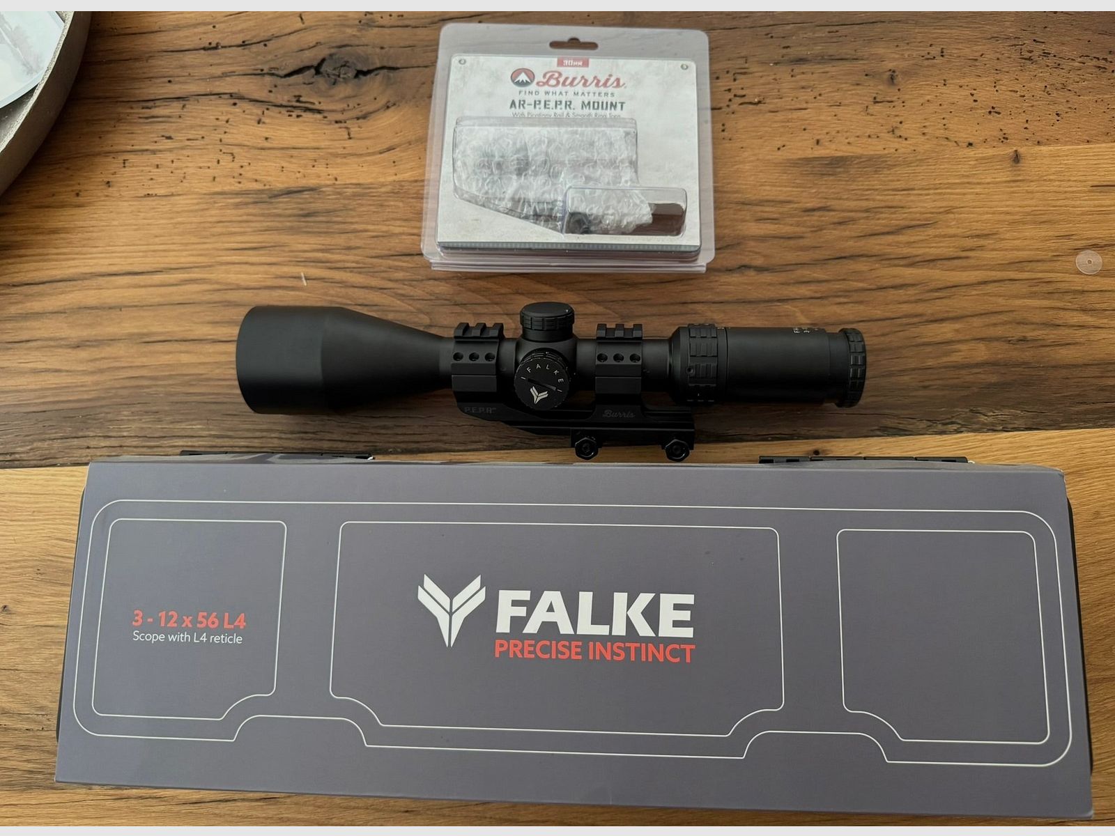 Falke 3 - 12 x 56 L4 richtkijker inclusief Burris P.E.P.R blokmontage
