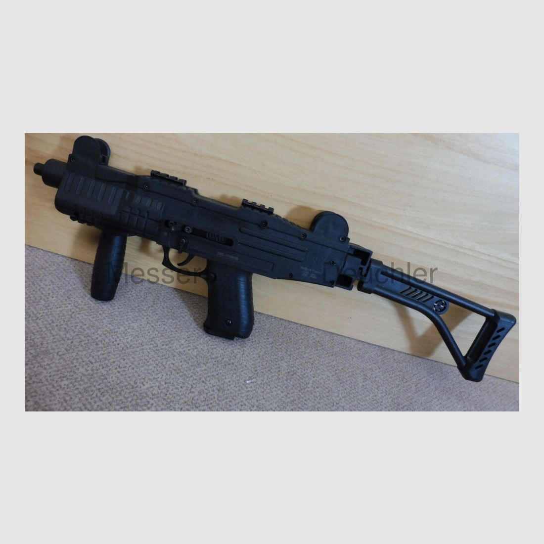 Ekol ASI pistolet alarmowy / pistolet maszynowy z składanym kolbą