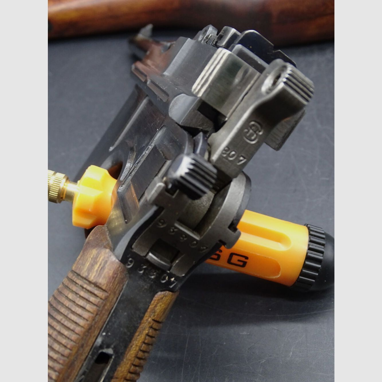 Mauser C96 Rote 9 Kaliber 9mm Luger mit Anschlagschaft C96
