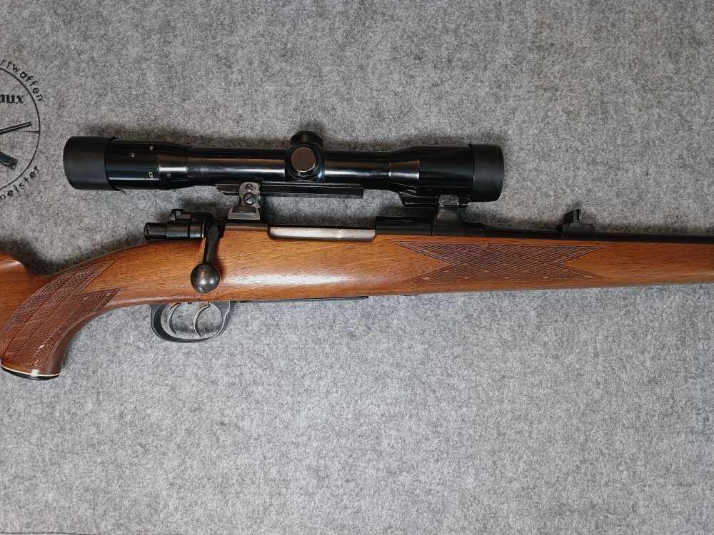 Waffen Grunder Thun	 Mauser K98 im schweizer Kaliber mit ZF Diavari D 1,5-6x42