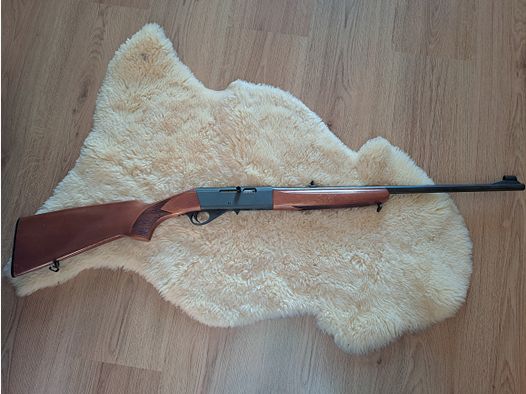 Halbautomatische Kleinkaliber Büchse Anschütz Modell 300 in .22lr 22lfB ohne Magazin (separate Anzeige)