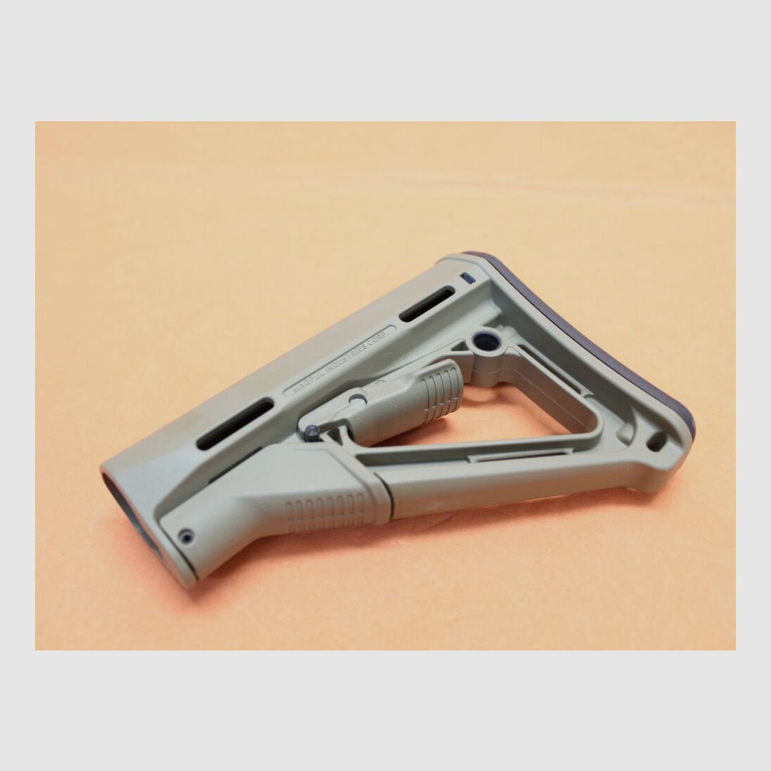 Magpul AR-15: Buttstock Magpul CTR (MAG310-FDE) MILSPEC Carbine Stock Polymer Flat Dark Earth/ Schubschaft