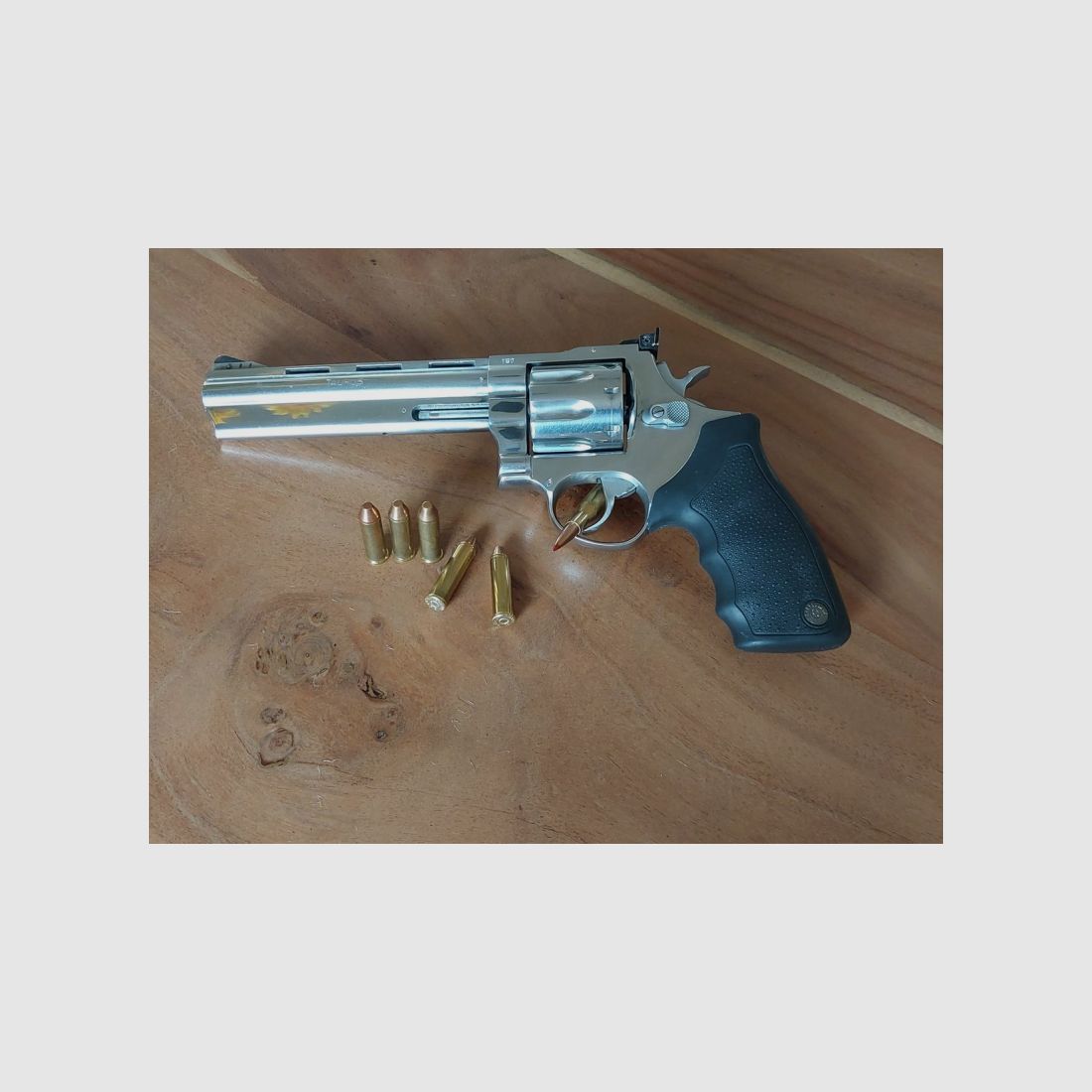 Revolver TAURUS HUNTER Cal: 357 Mag