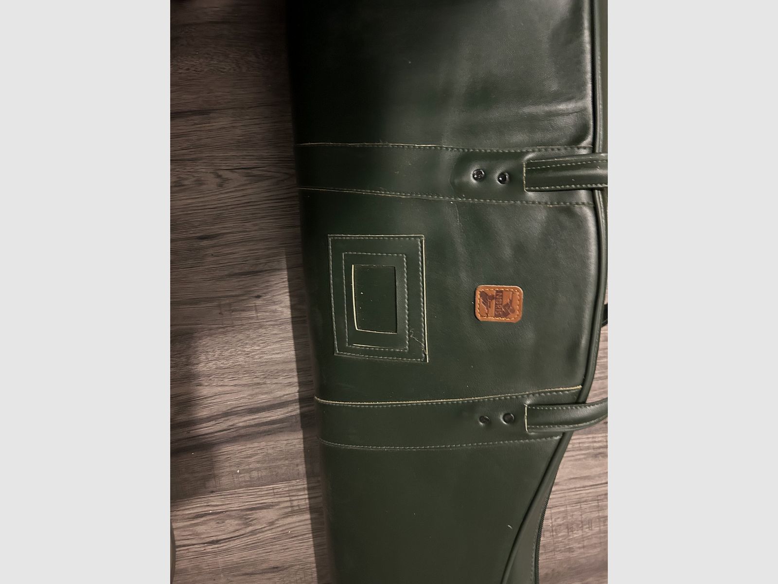 Diana 24 with accessories and bag