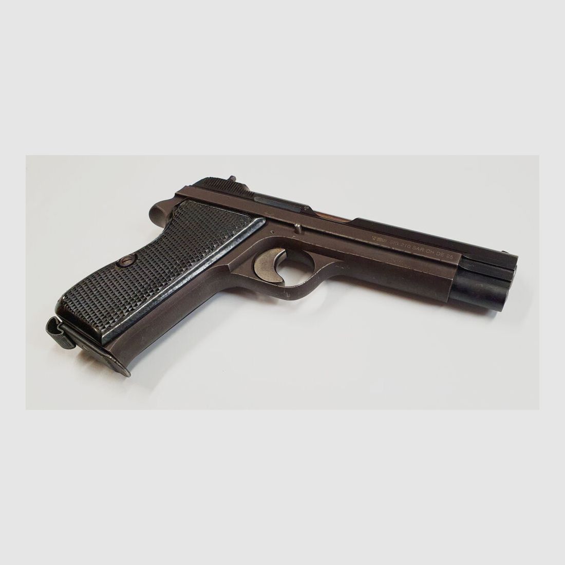 SIG Pistole SIG P210-2 im Kaliber 9mm Luger (9x19) Inkl. Holster und Reservemagazin,MADE IN SWITZERLAND
