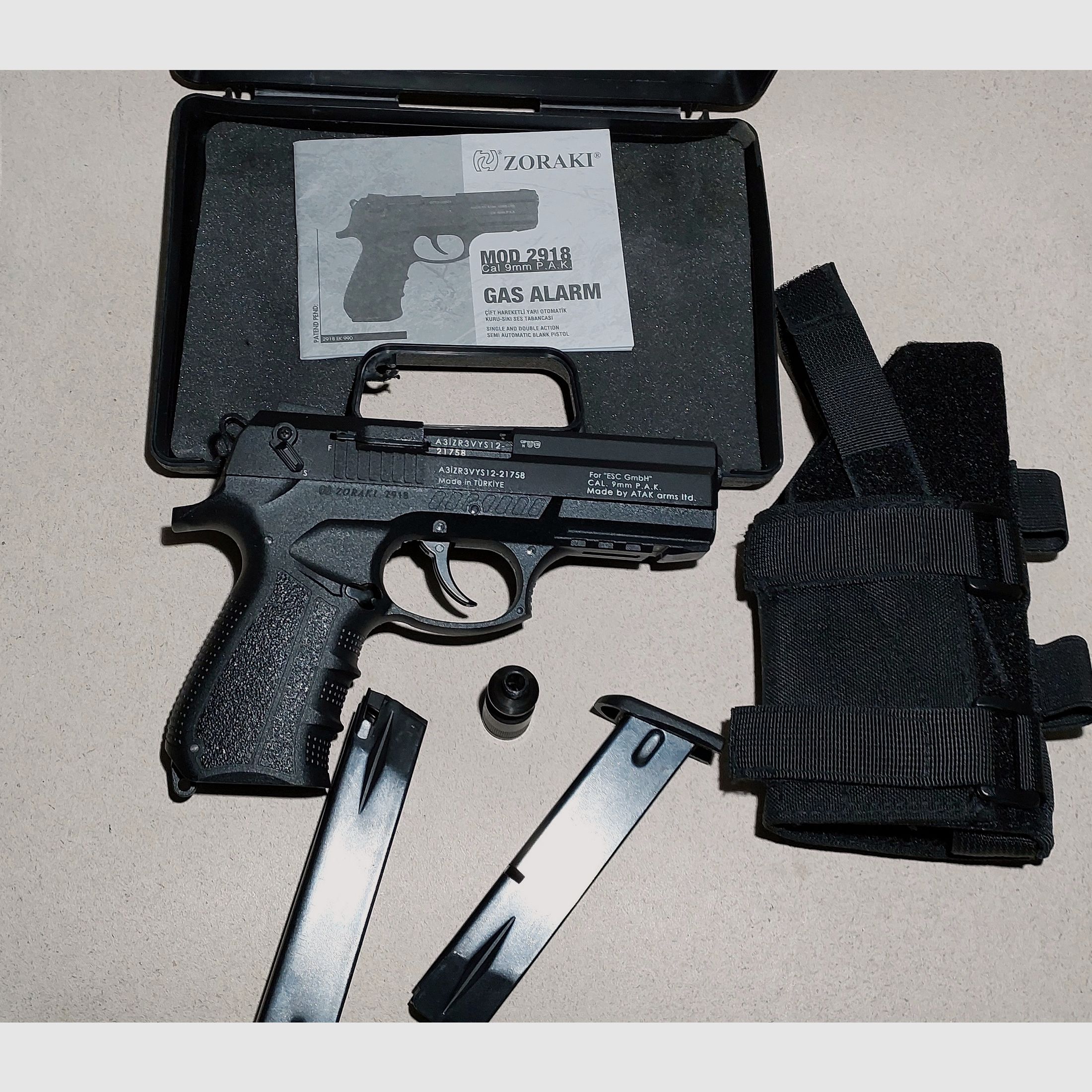 Set Zoraki 2918 PAK mit 2 Magazinen und Holster