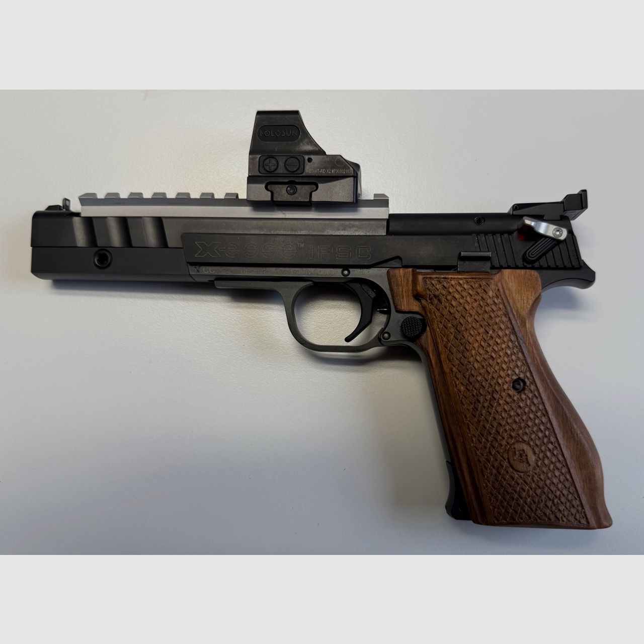 Hämmerli X-ESSE IPSC SF Black, Holosun HE508T-RD-X2, mit umfangreichem, exklusivem Zubehör - NEUWERTIG