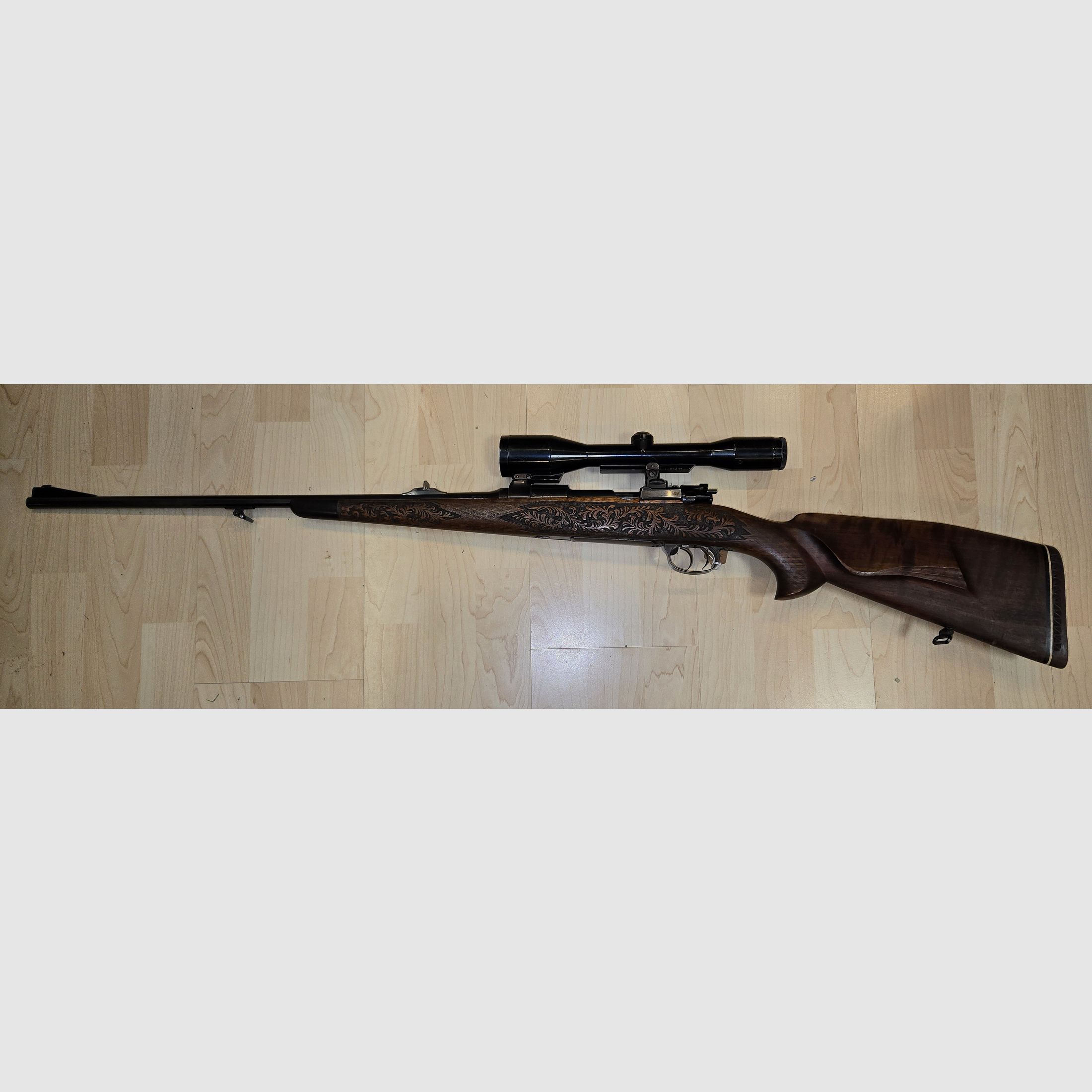 Fucile da caccia ripetitore 5,6x57 con Zeiss Diatal 6x42