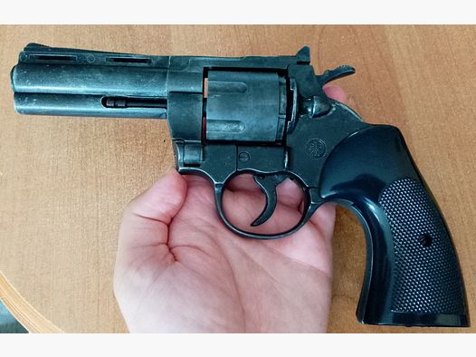 Cuno Melcher ME Magnum im Kal. 9 mm R. Knall im PTB 438