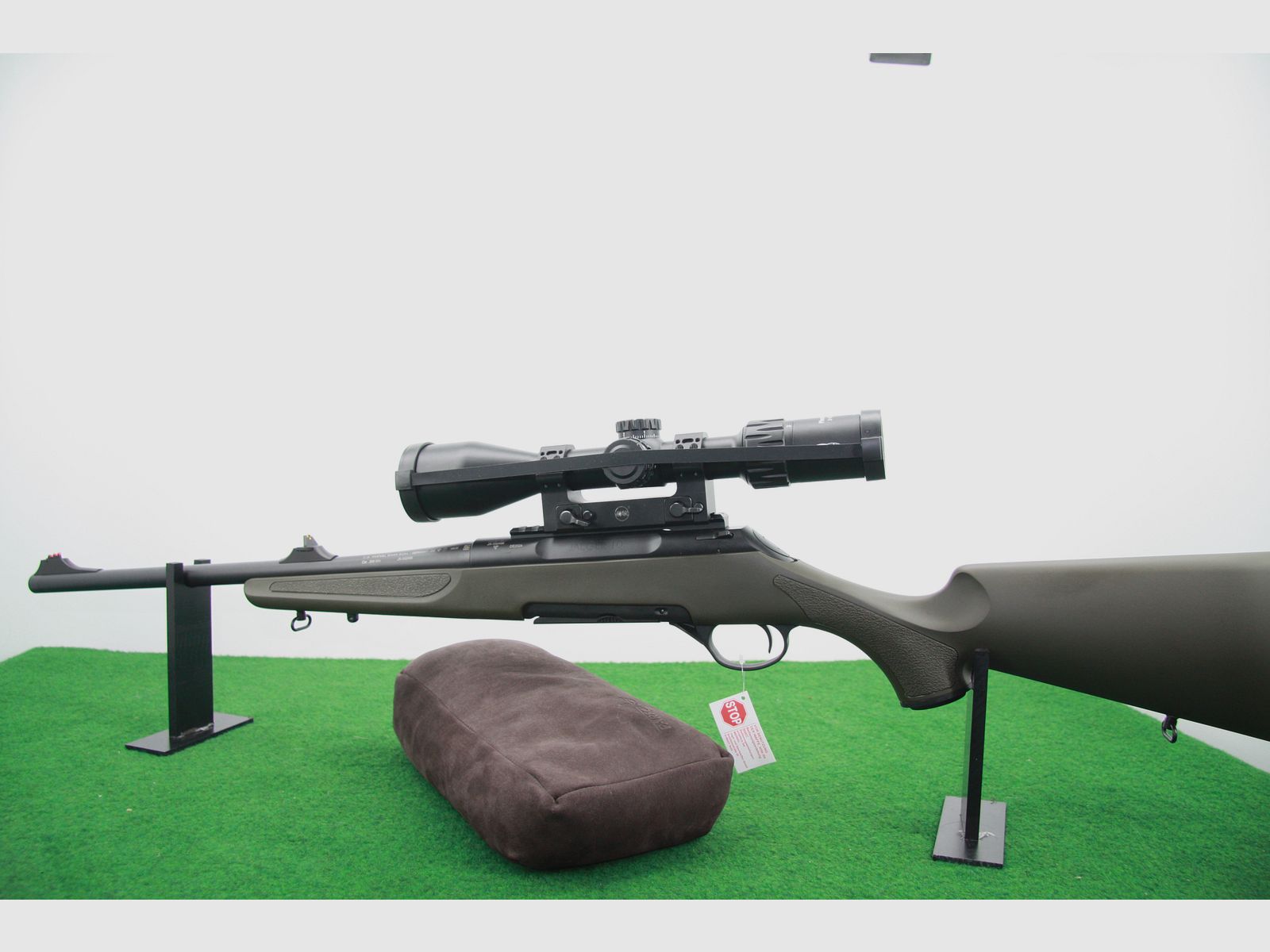 Haenel Jaeger 10 avec Meopta MeoHunter R5