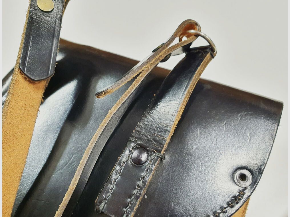 GEBR. DEWALD OHG HK P2 Borsa per pistola segnaletica SigPi P2A2 con tracolla, immagine 5 di 9
