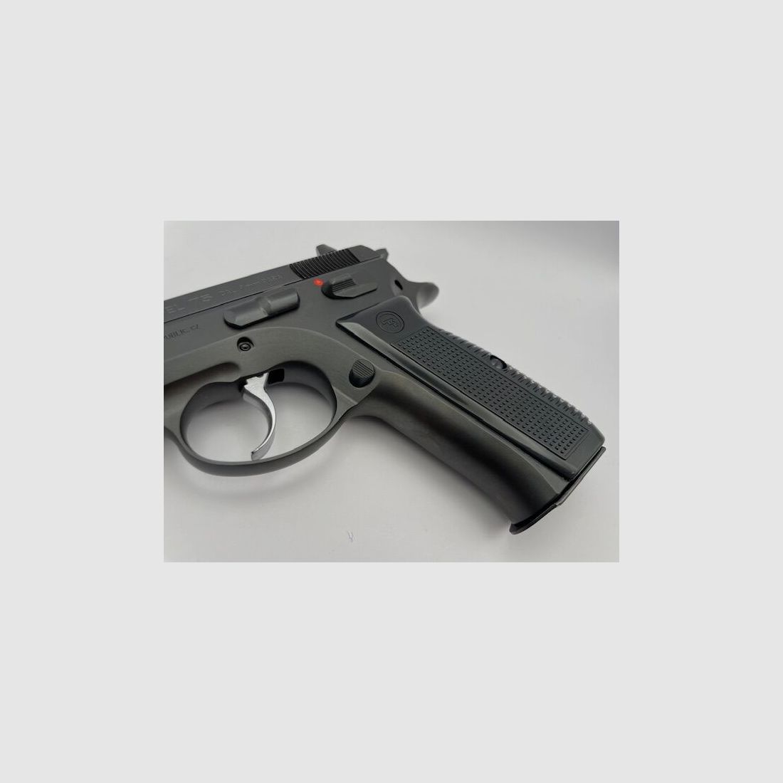 CZ 75 Legend