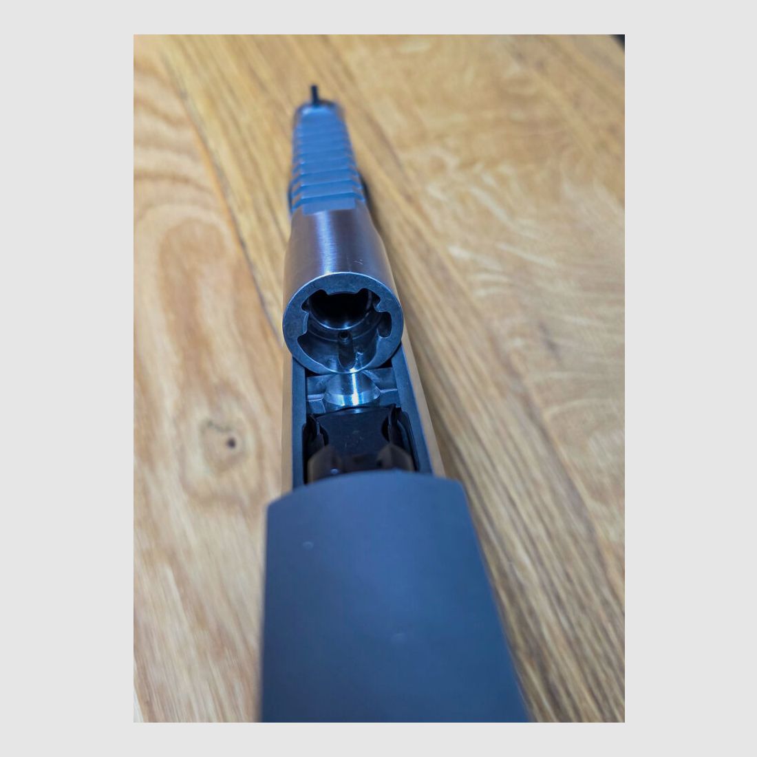 Magnum Research Inc. Desert Eagle