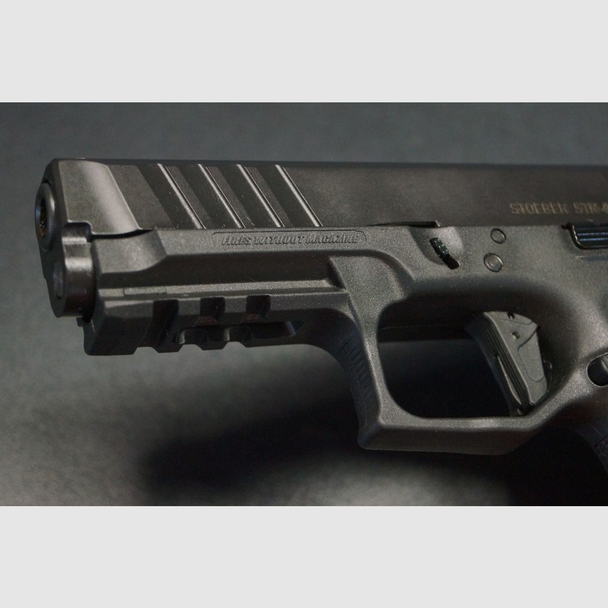 Stoeger STR-9, Bild 5 von 6